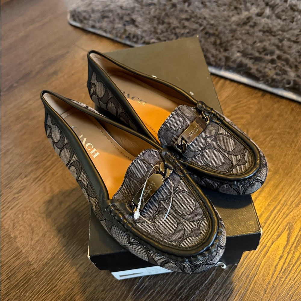 Coach Women's Gray Patterned Loafers